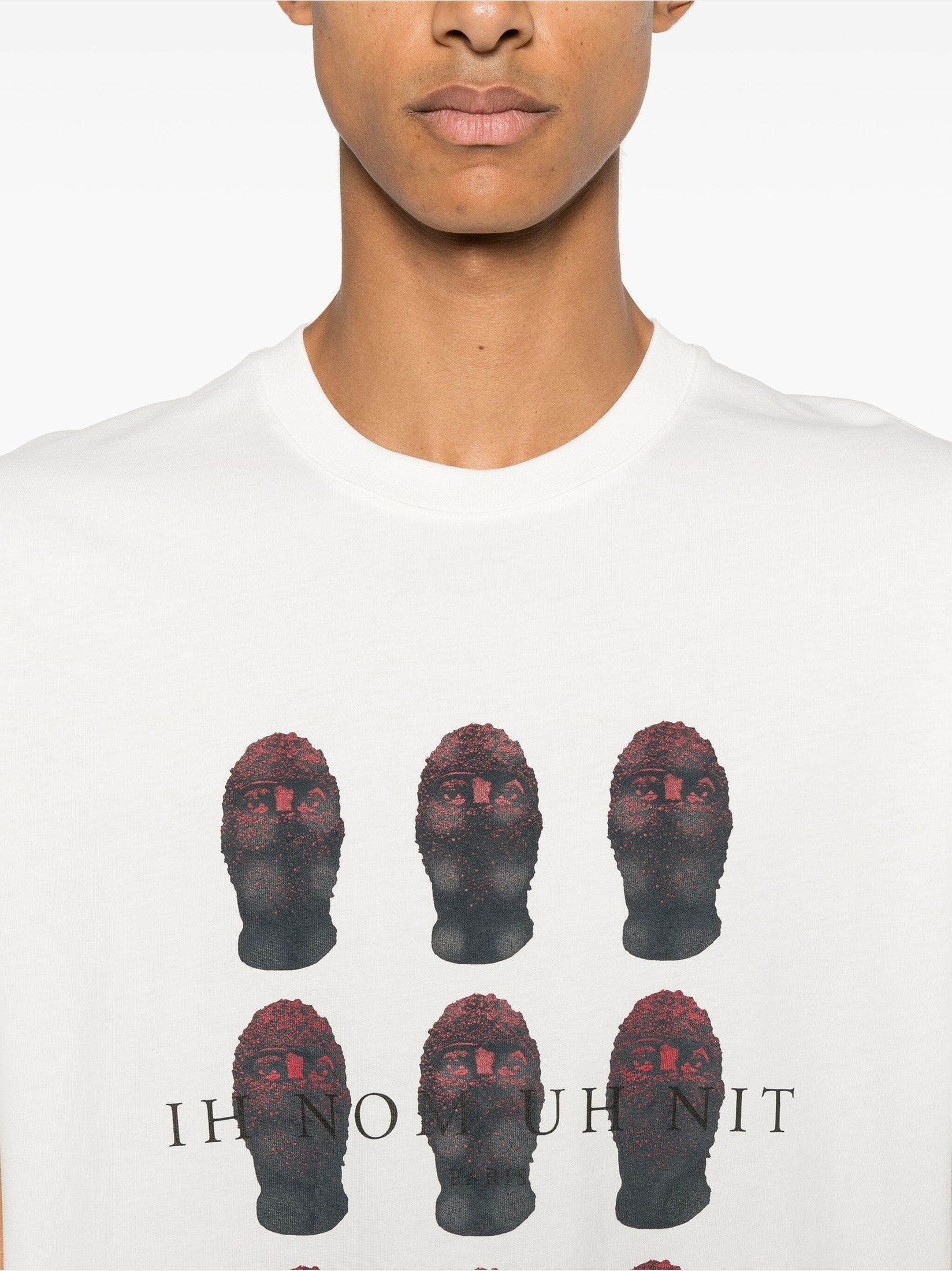 T-shirt red masks print