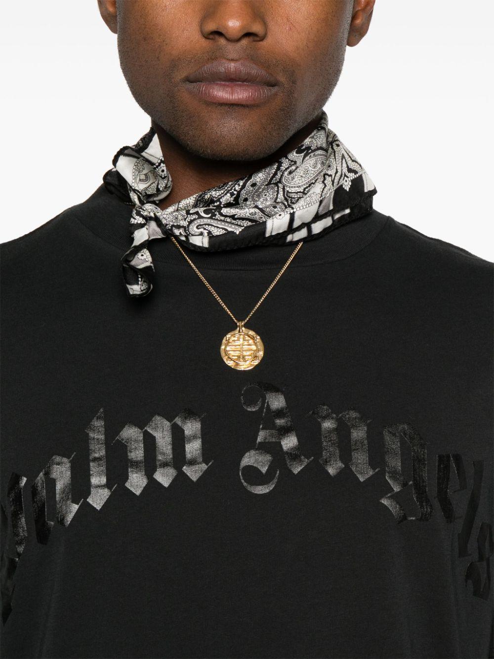 Curved logo tee black black
