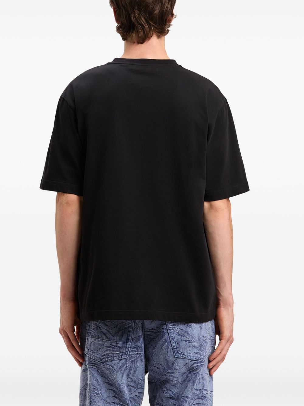 COLLEGE PALM SLIM TEE BLACK VINTAGE BL