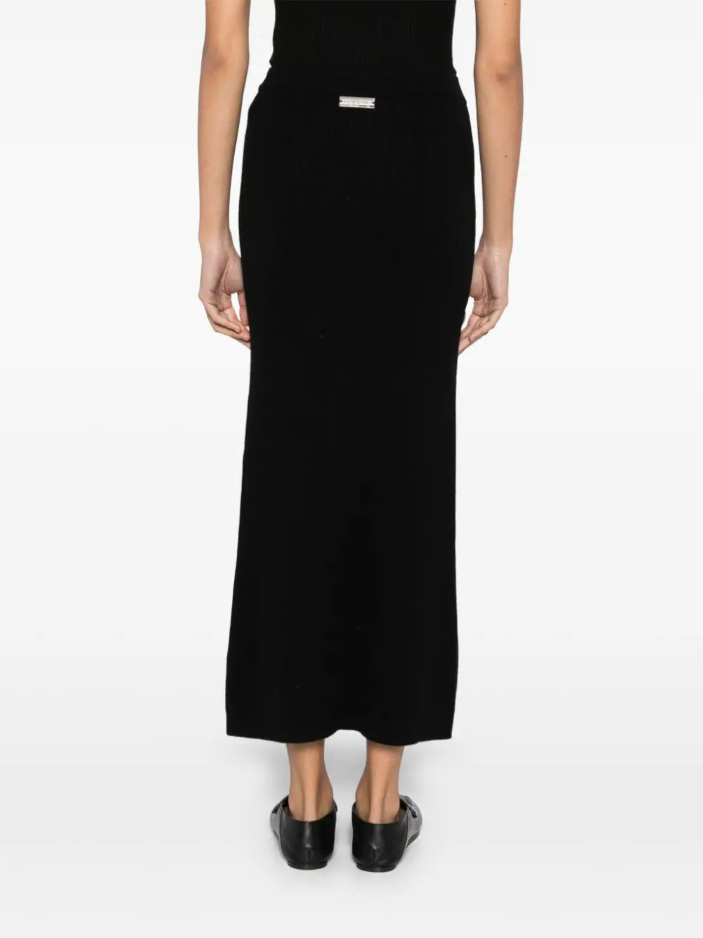 MIDI SKIRT IN BLACK