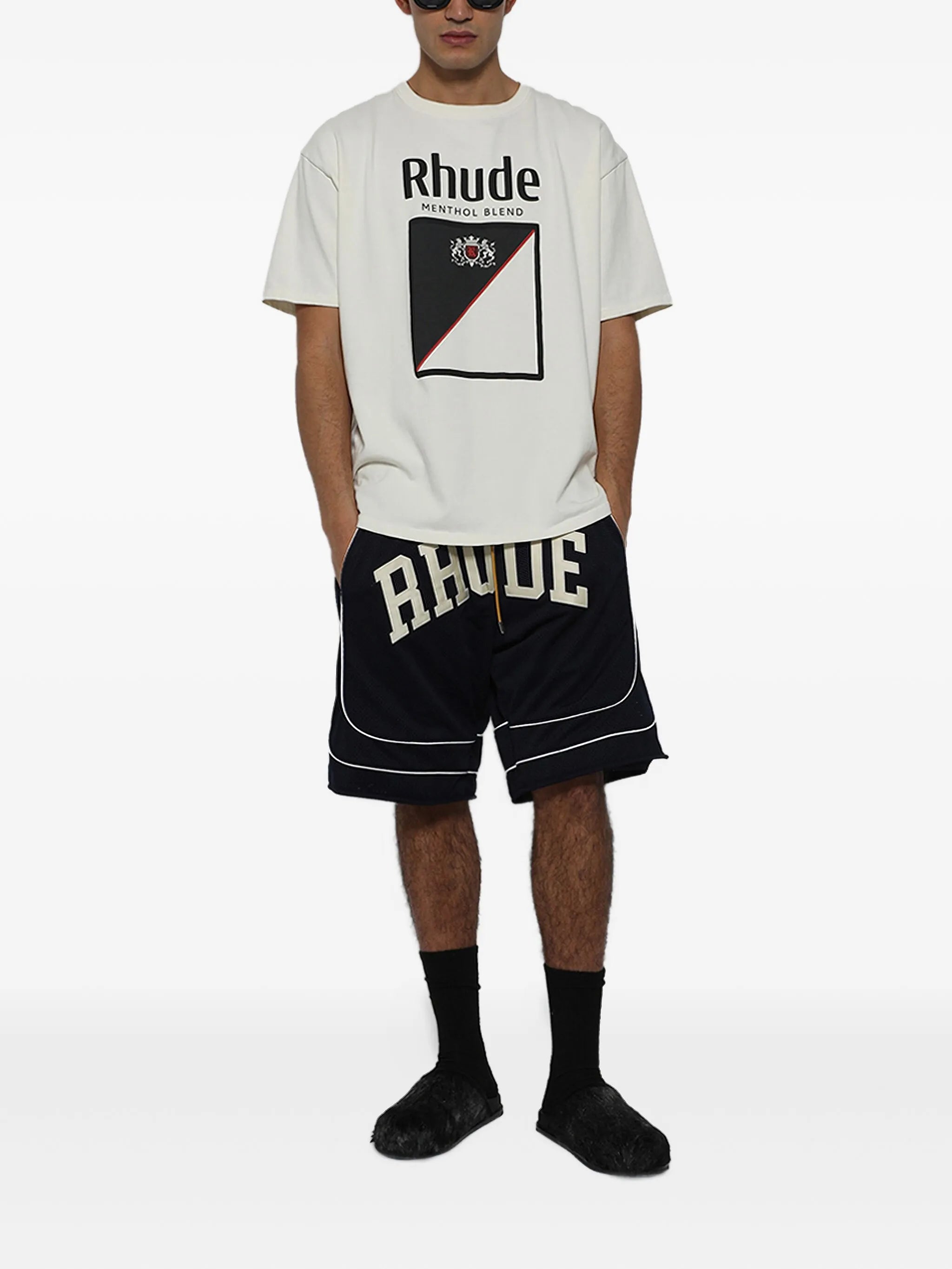 BAGGY COLLEGIATE LOGO SHORT