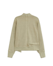 Slit buttoned pullover