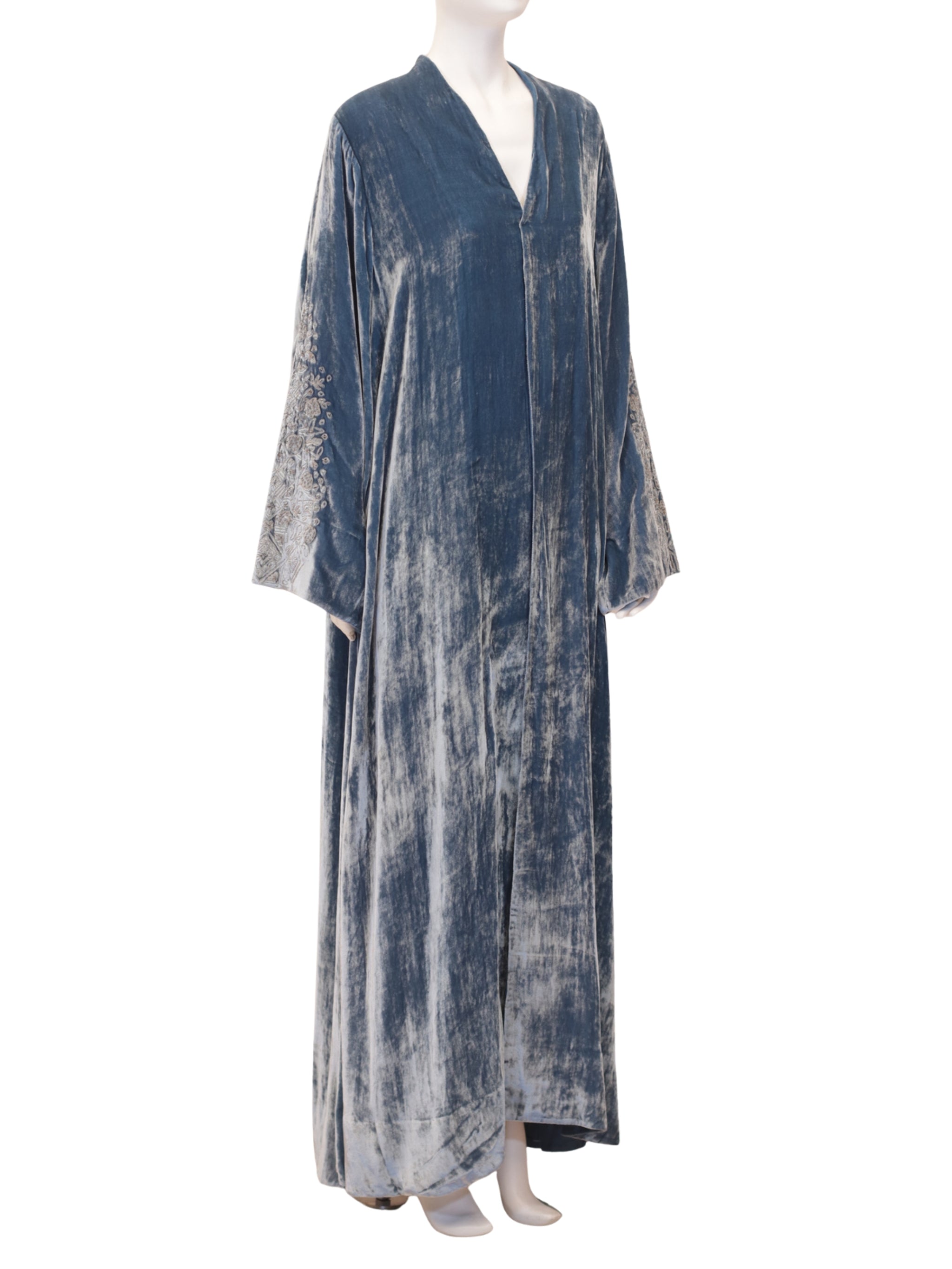 Velvet abaya