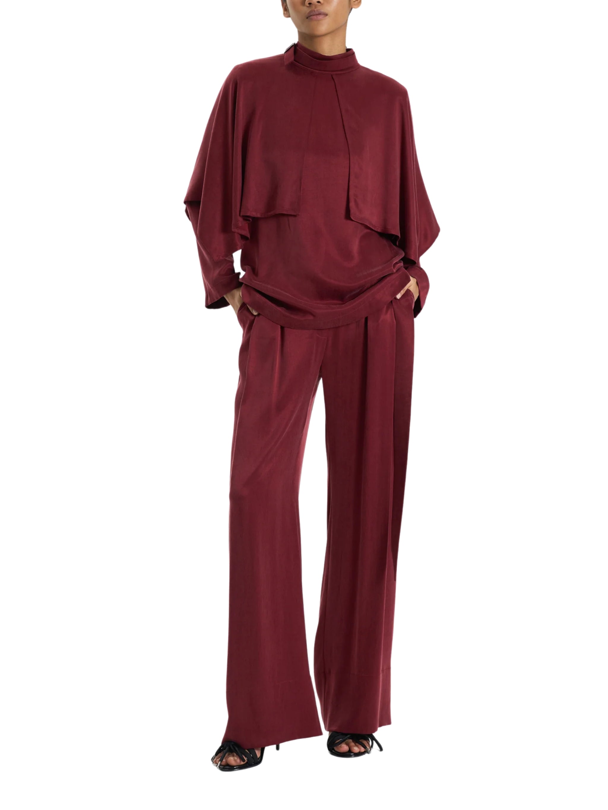 RED FLOWING LOOSE BLOUSE