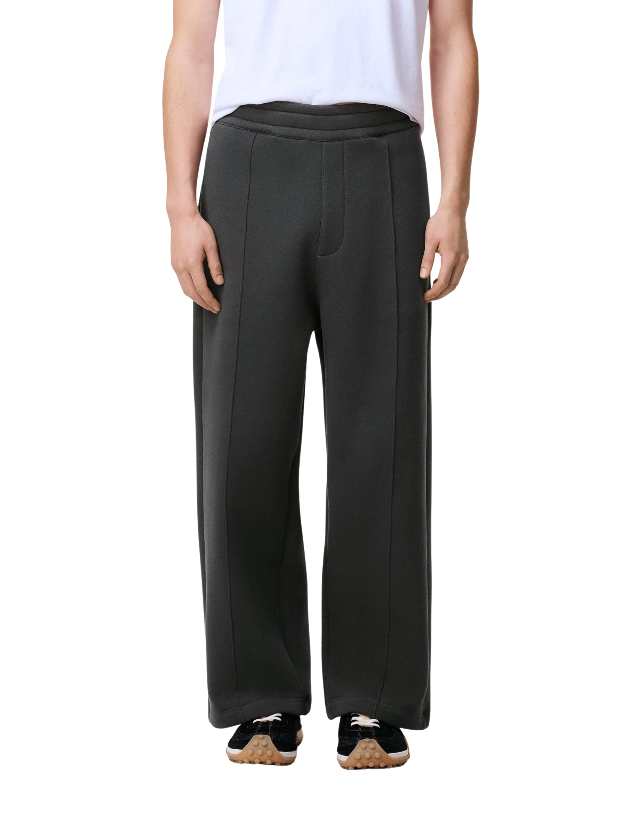 JOGGING FLARE BIG ADC EMBOSSED