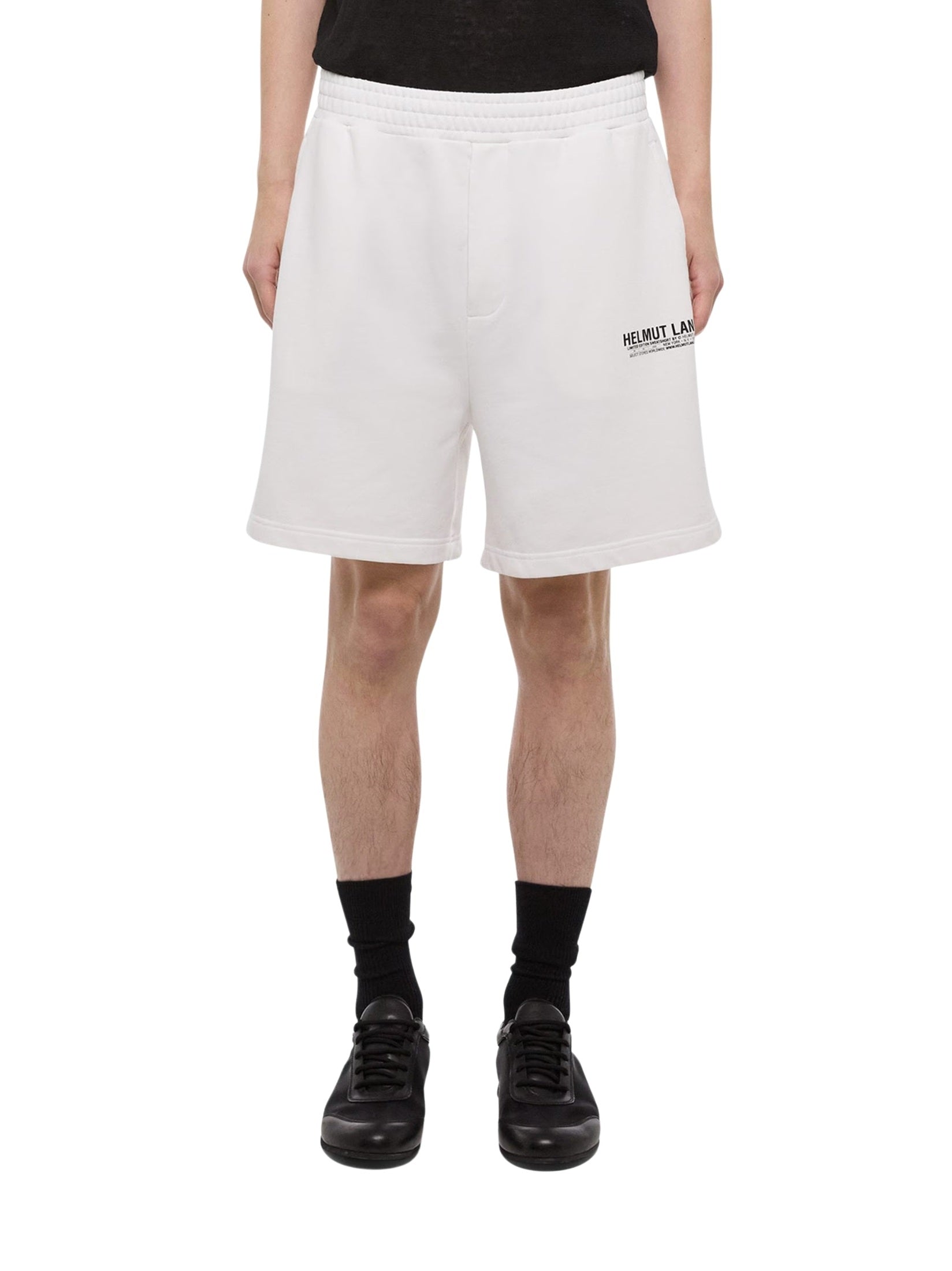 Capsule short.light