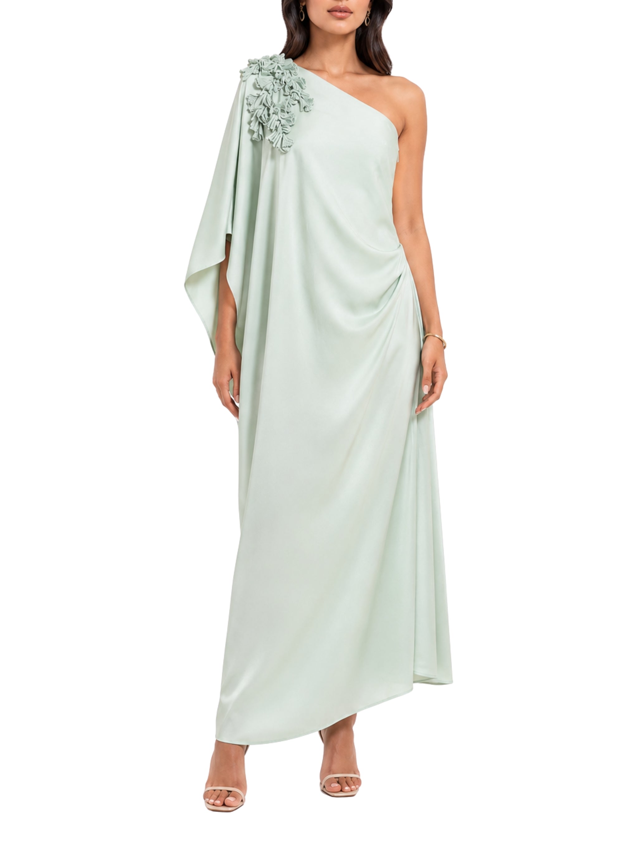 Hand embroiderd sholder  slanting short sleeves and off shoulder