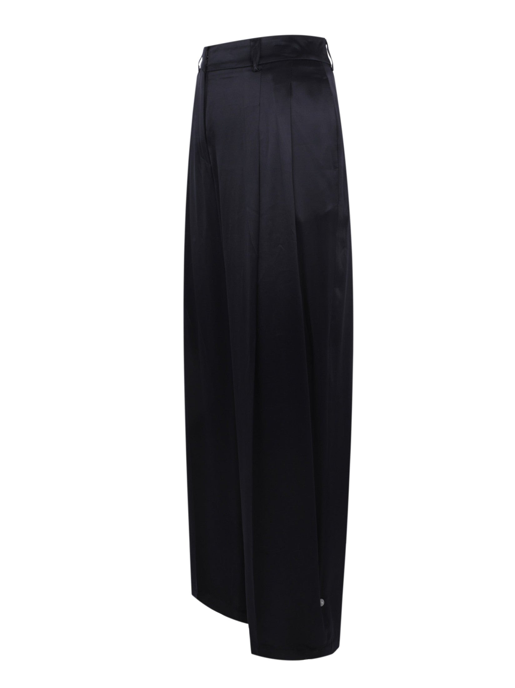 Woman trousers