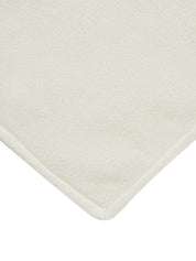Plush bath mat