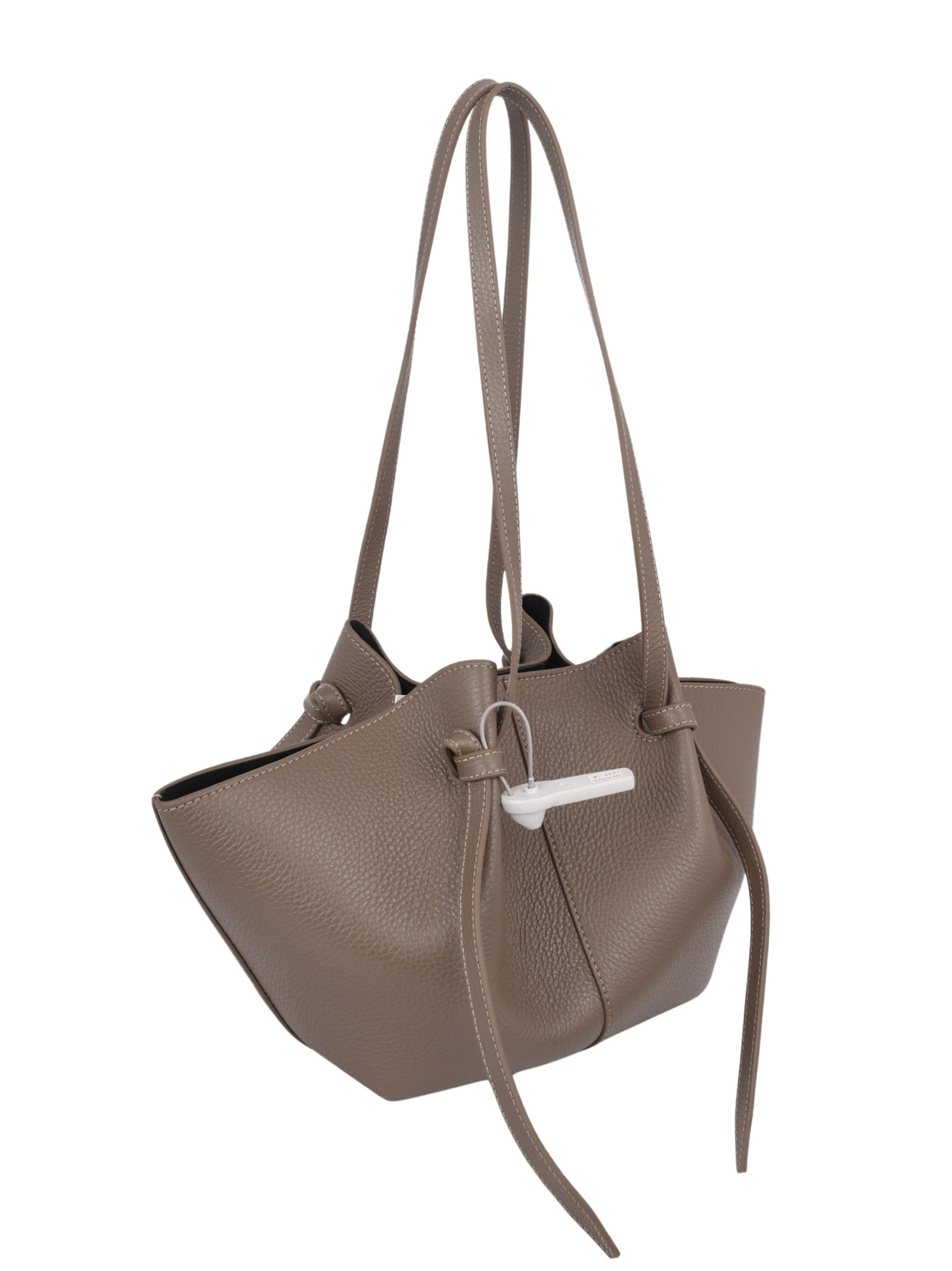Mochi pebble grain leather