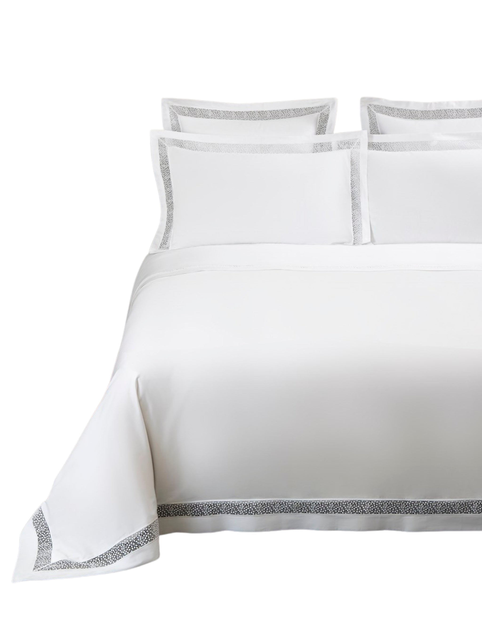 Forever lace sham 4b