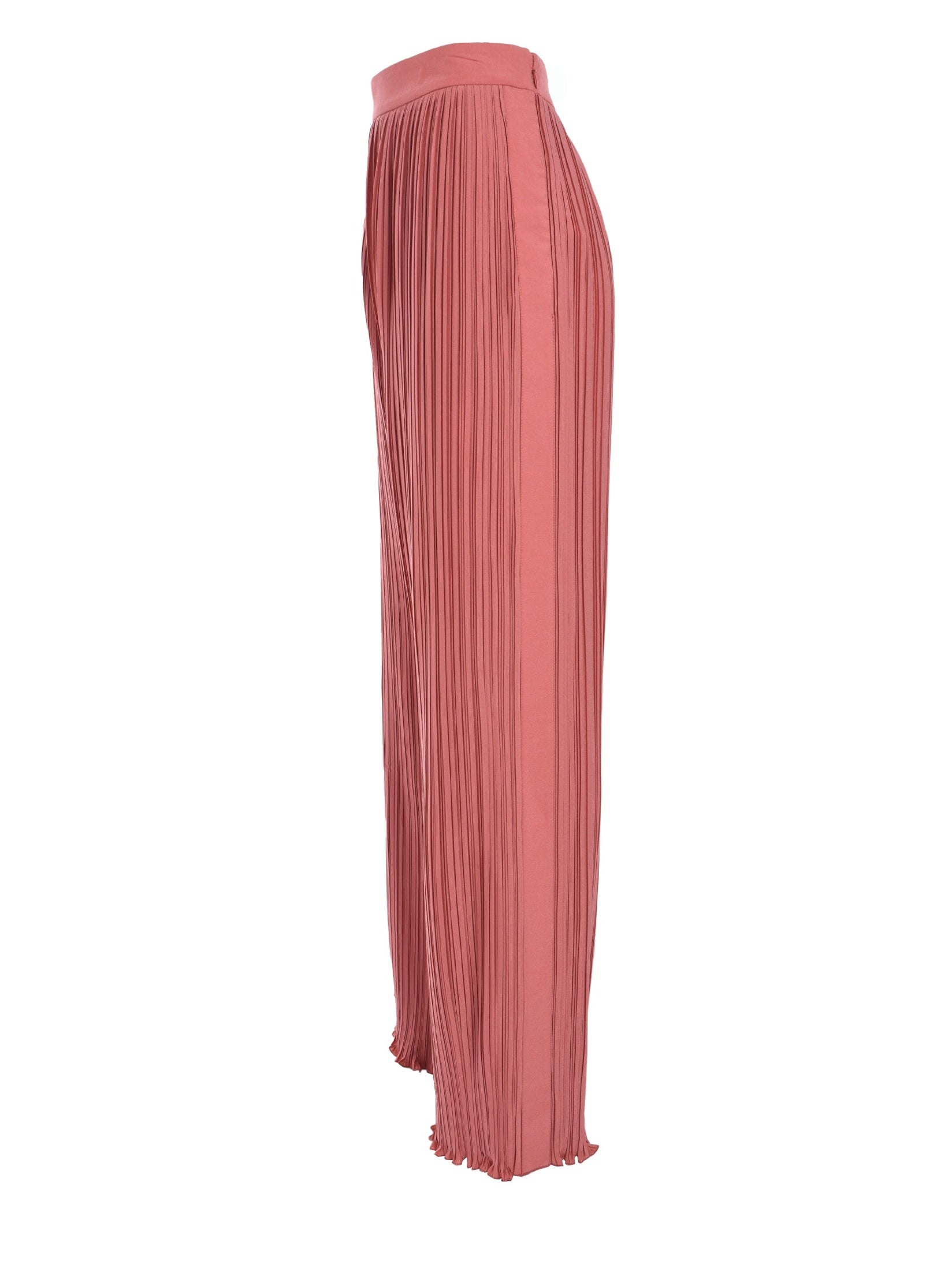 Pleated trousers