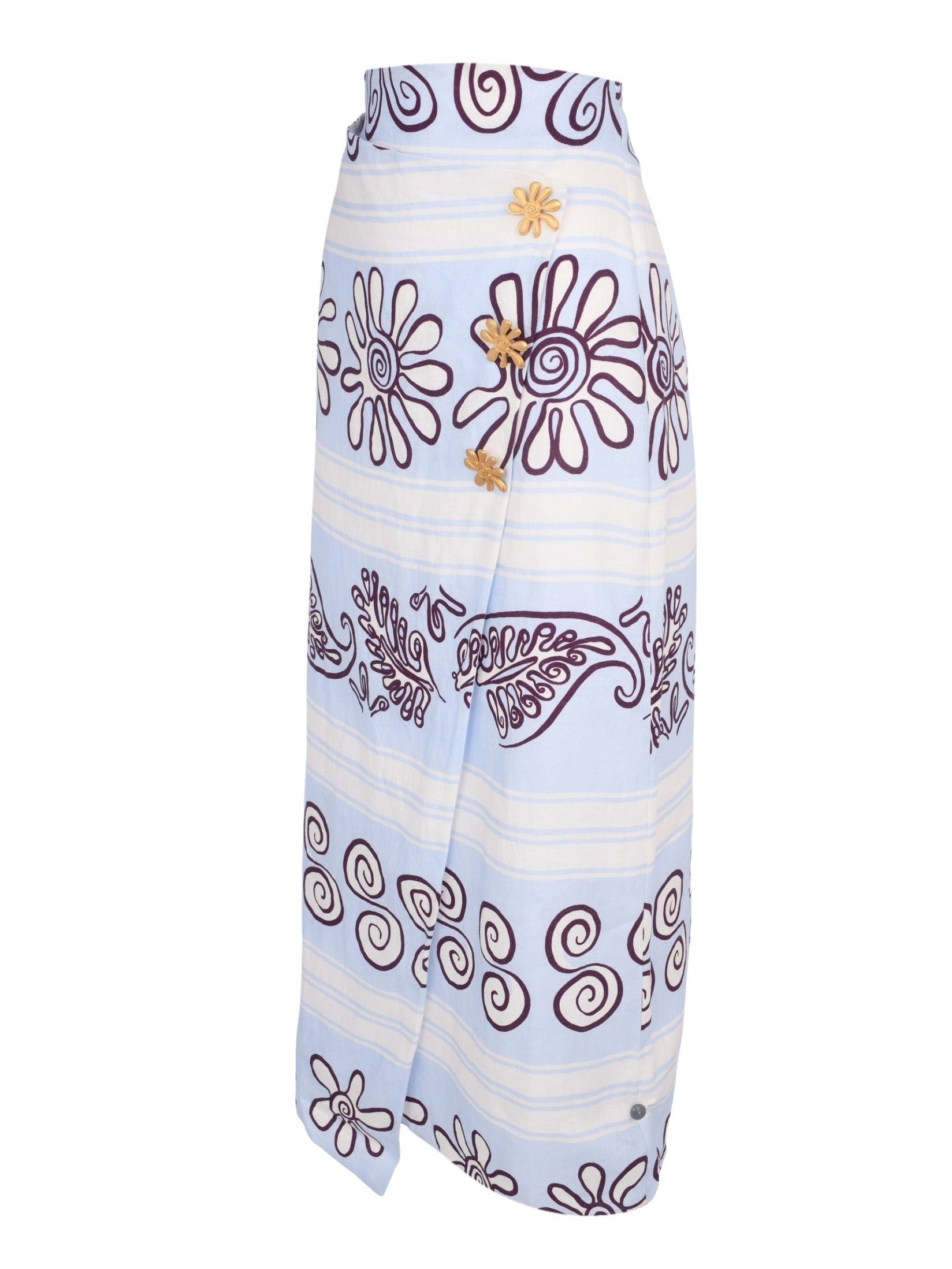 Wrap midi skirt featuring flower shaped buttons