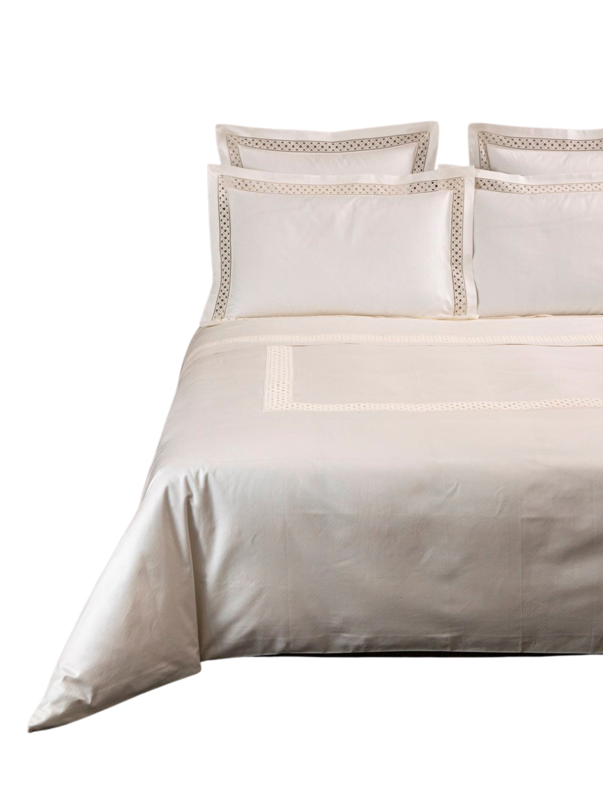 Lozenge lace duvet cover