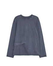Side tuck long sleeve tee