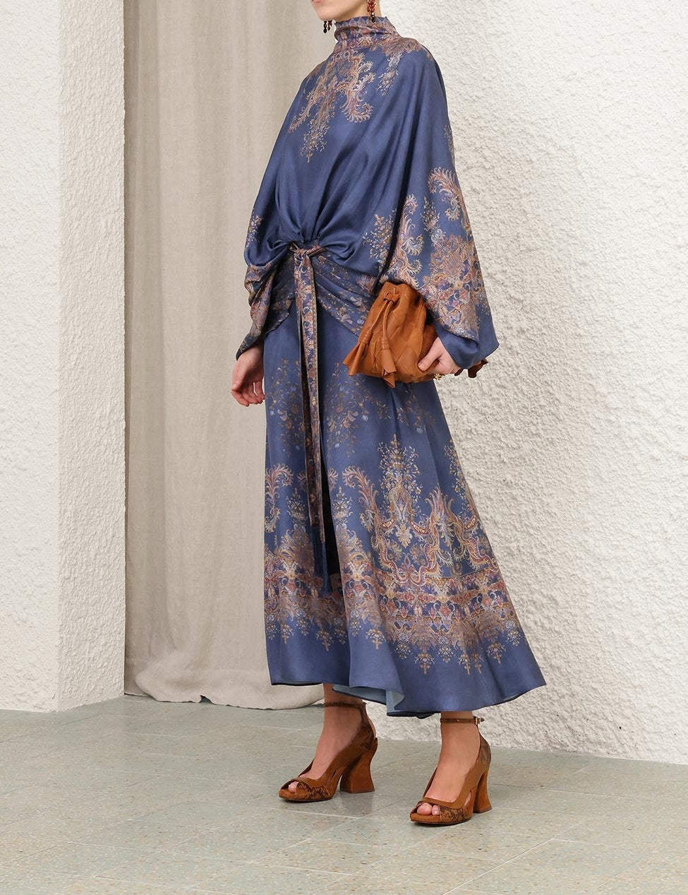 3.0145df261.nap.navy-paisley.jpg