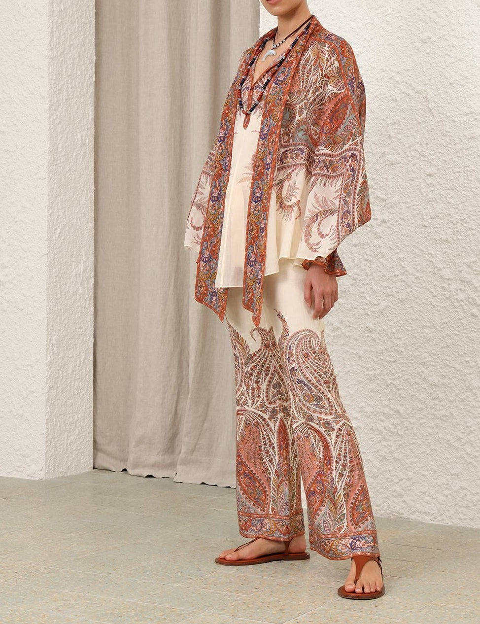 3.3236tss251.cmp.cream-paisley_1.jpg