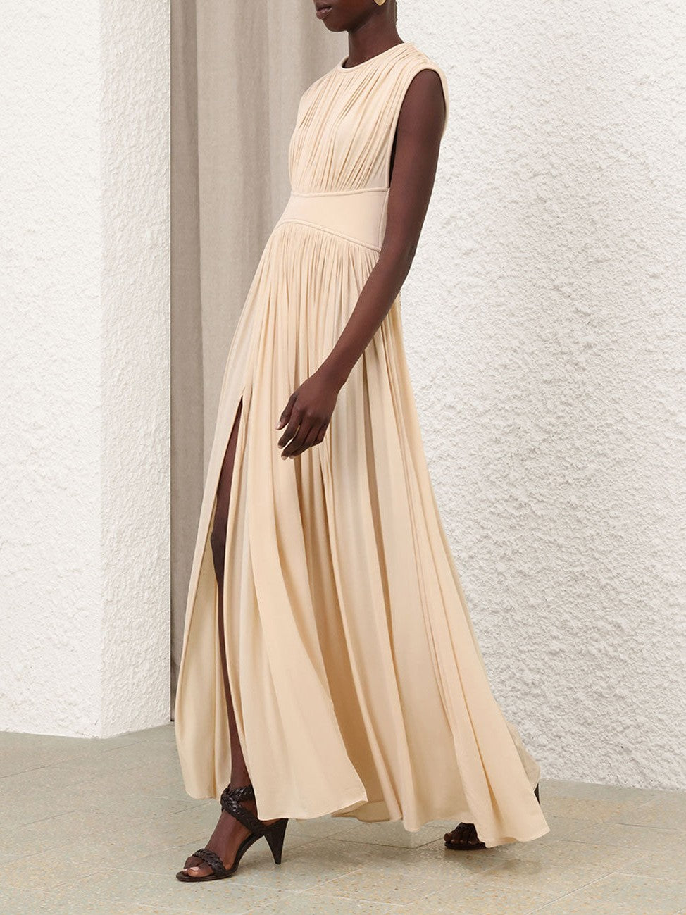 Hypnotic column dress
