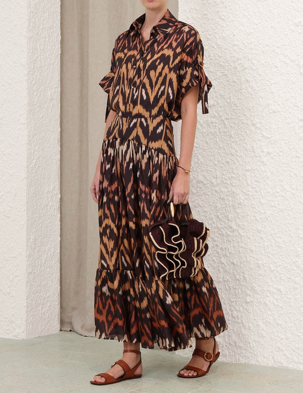 3.8467sss261.chclikt.charcoal-ikat.jpg