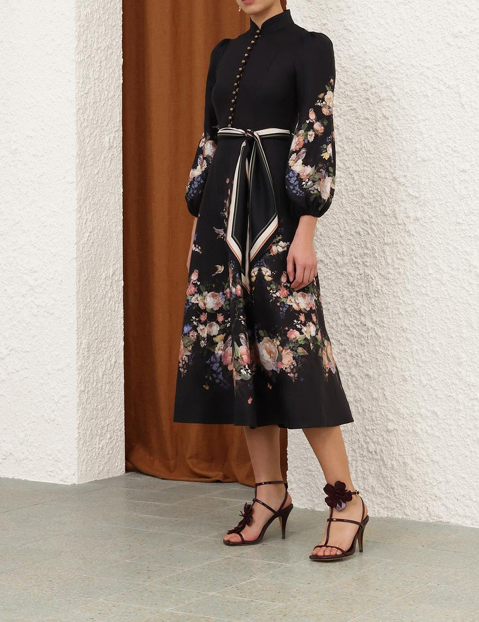 3.9143df261.blbq.black-bouquet.jpg