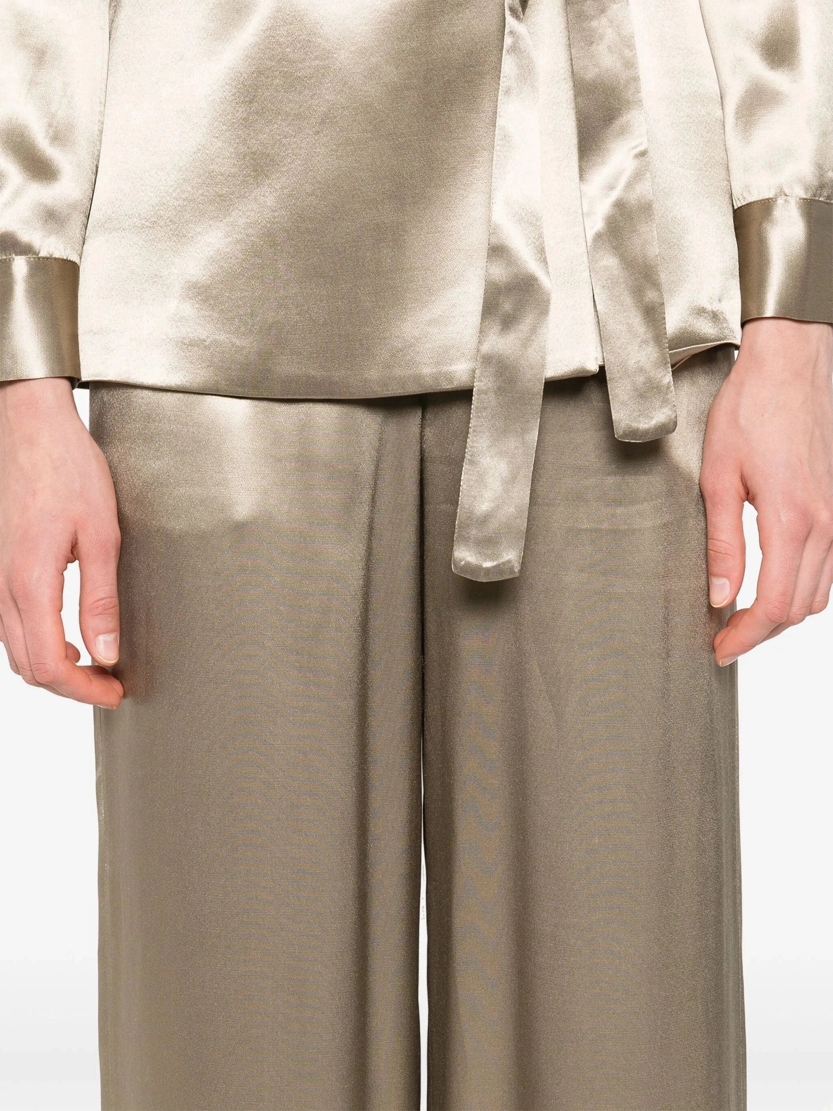 Woman trousers
