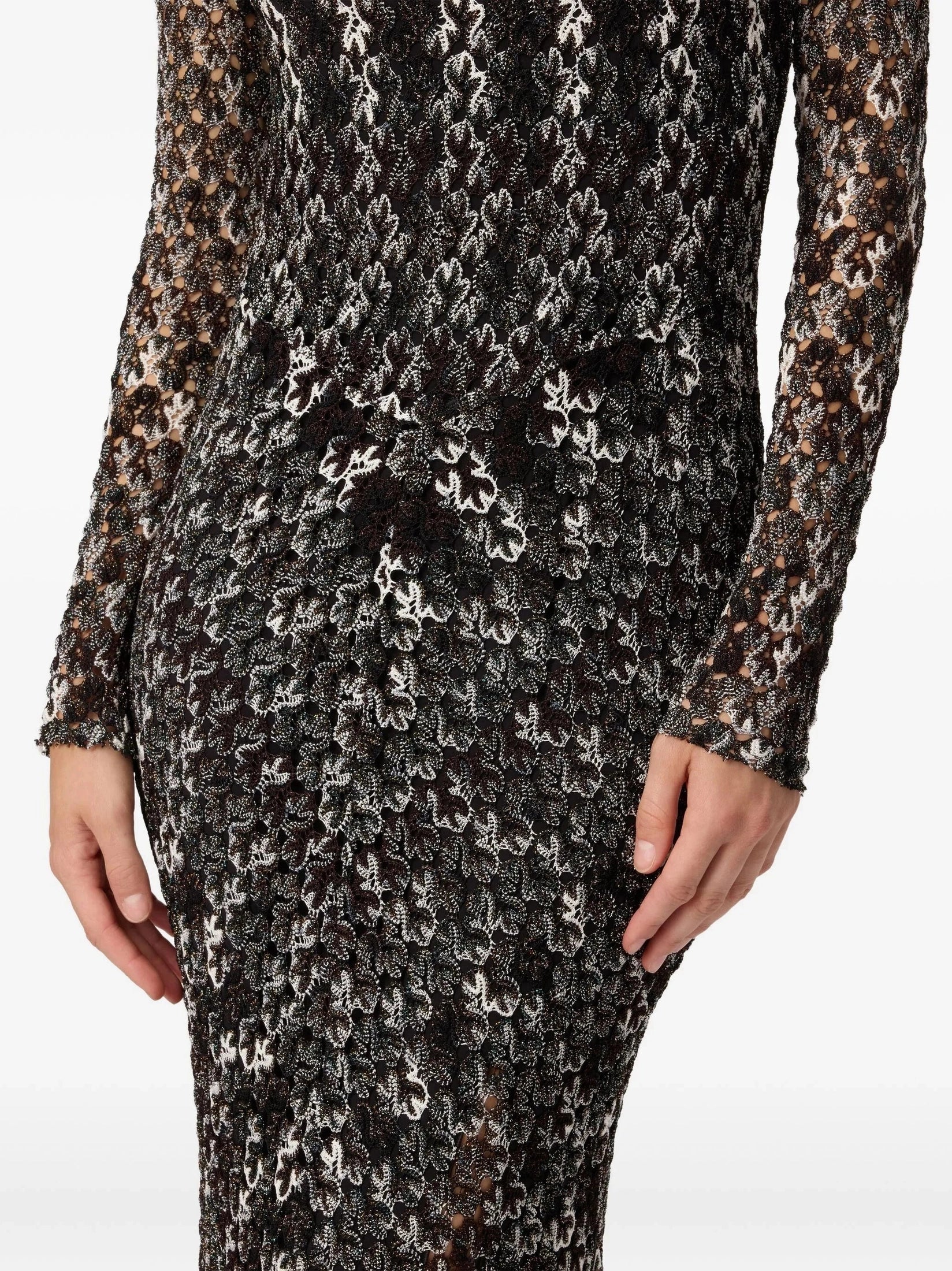 Long dress in embroidered lace
