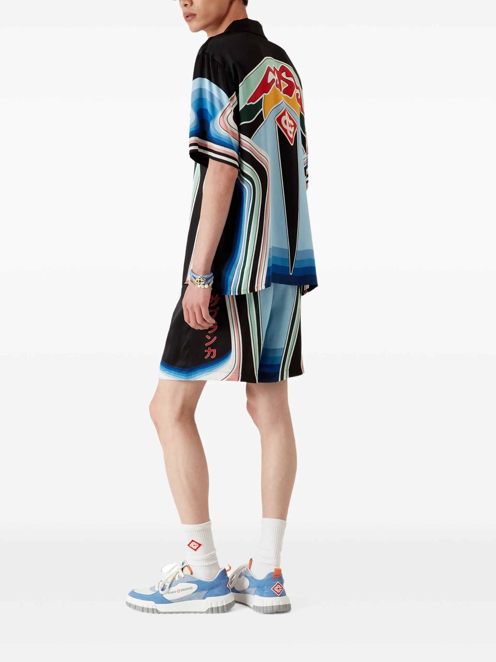 GRAPHIC MOUNTAIN SILK SHORTS