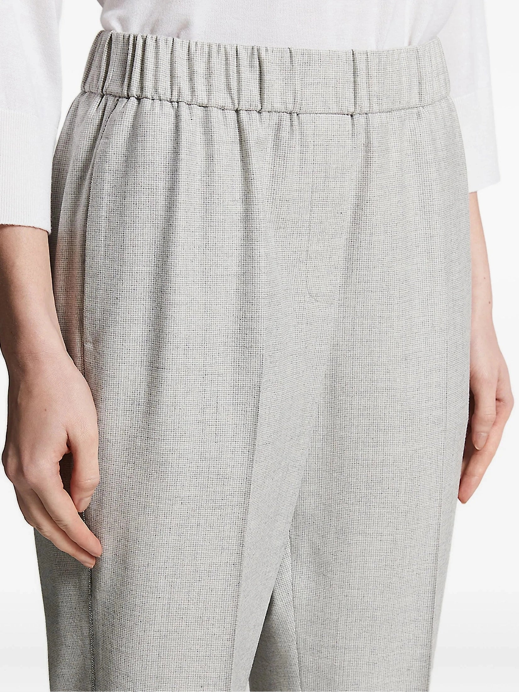Woman trousers