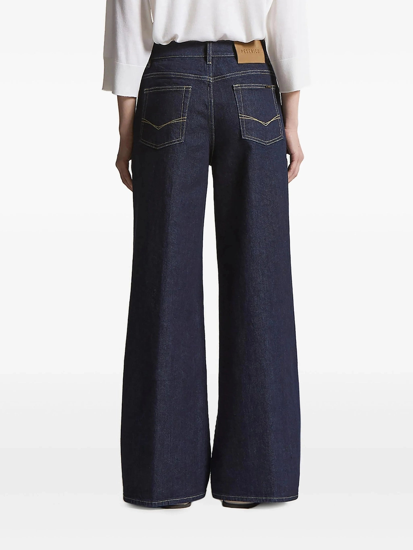 Woman trousers
