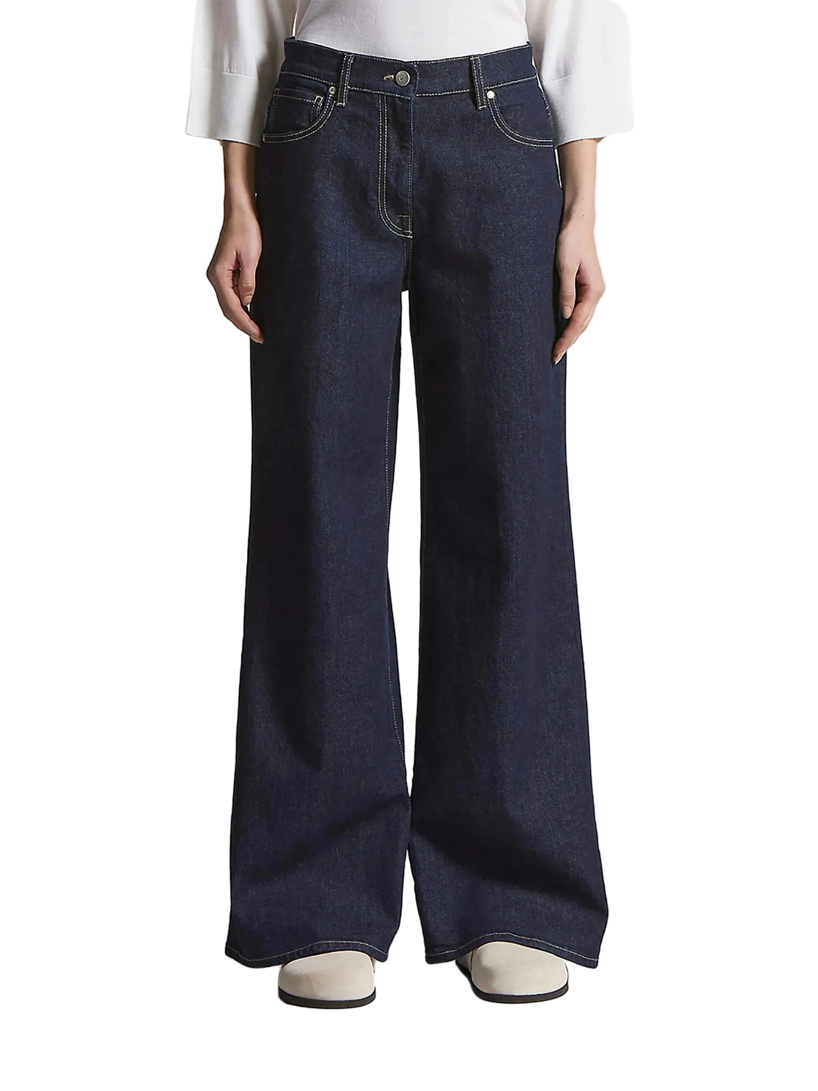 Woman trousers