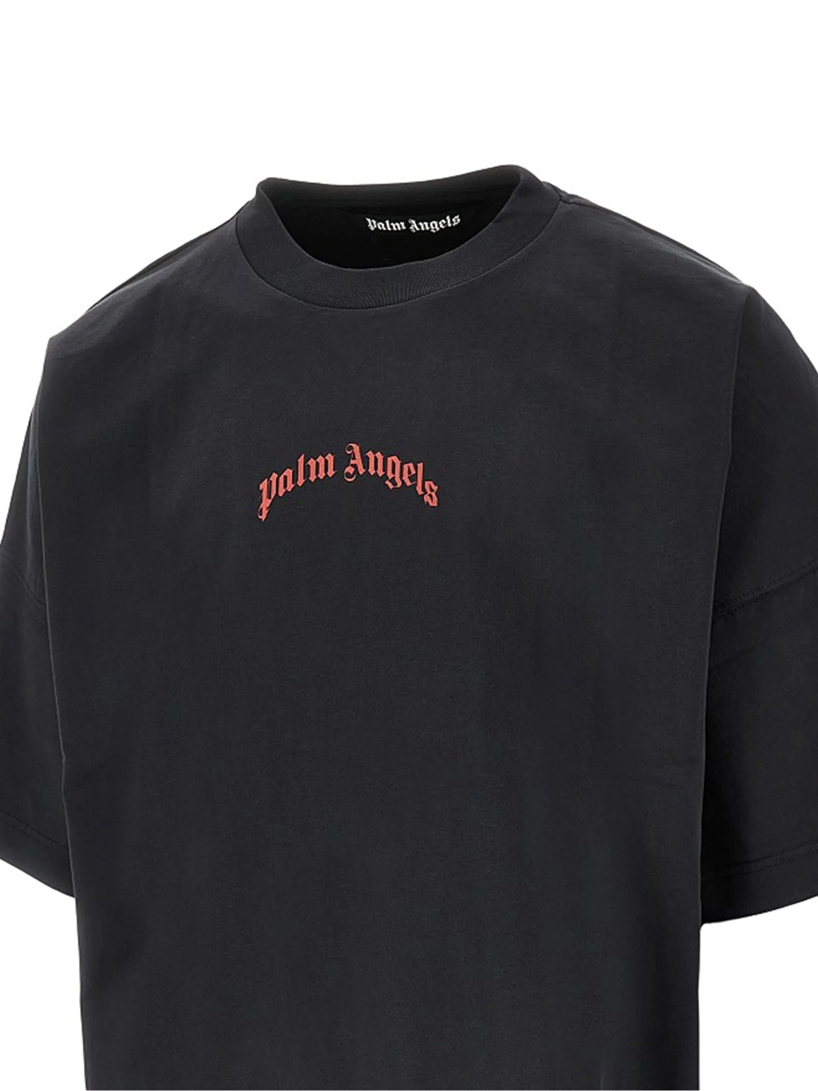 Back curved logo over tee black red