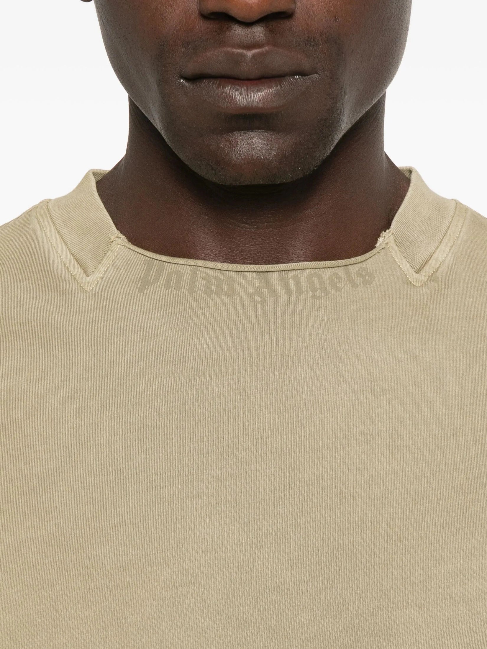 Curved logo loose collar tee army green