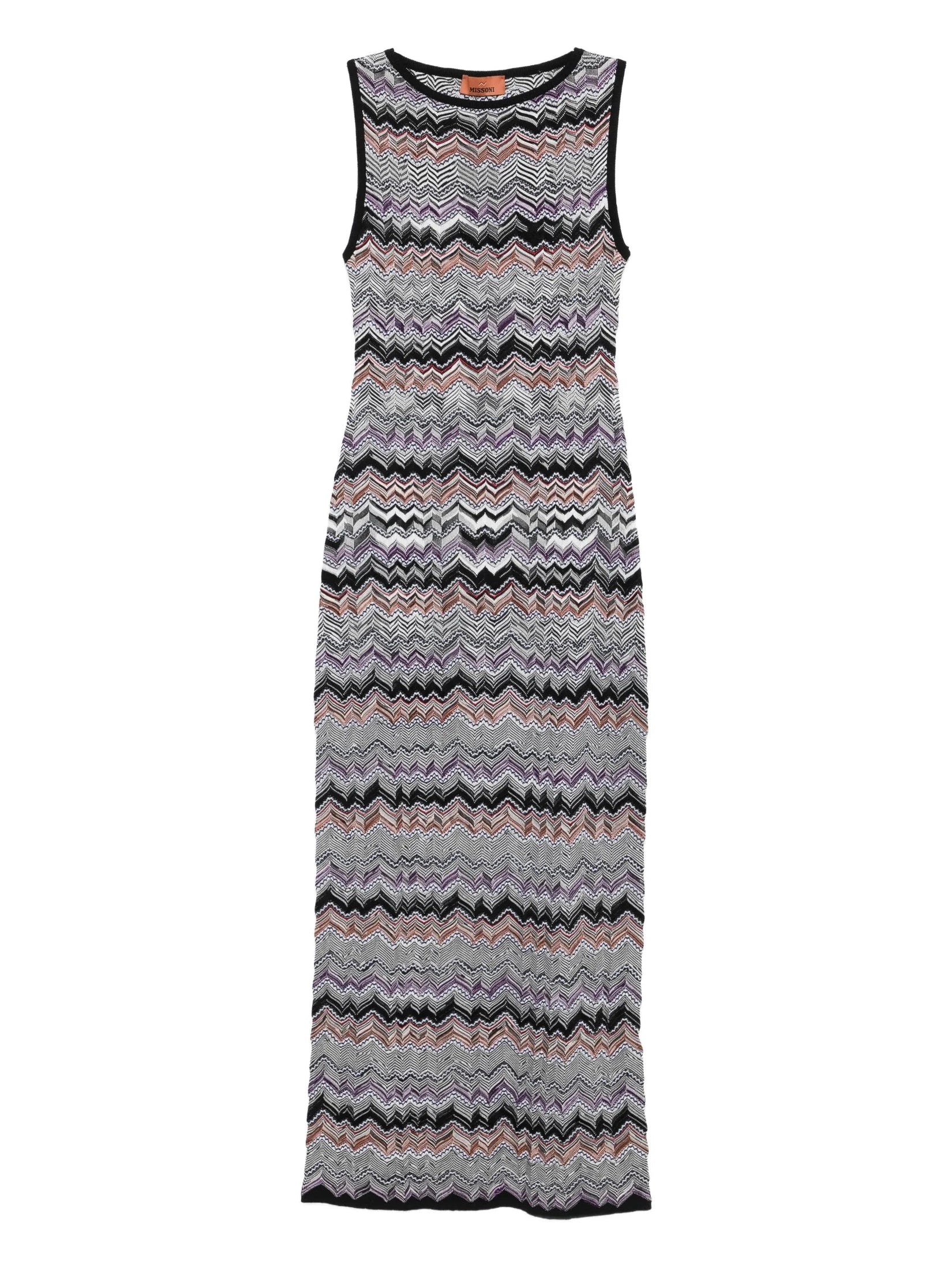 Sleeveless long dress