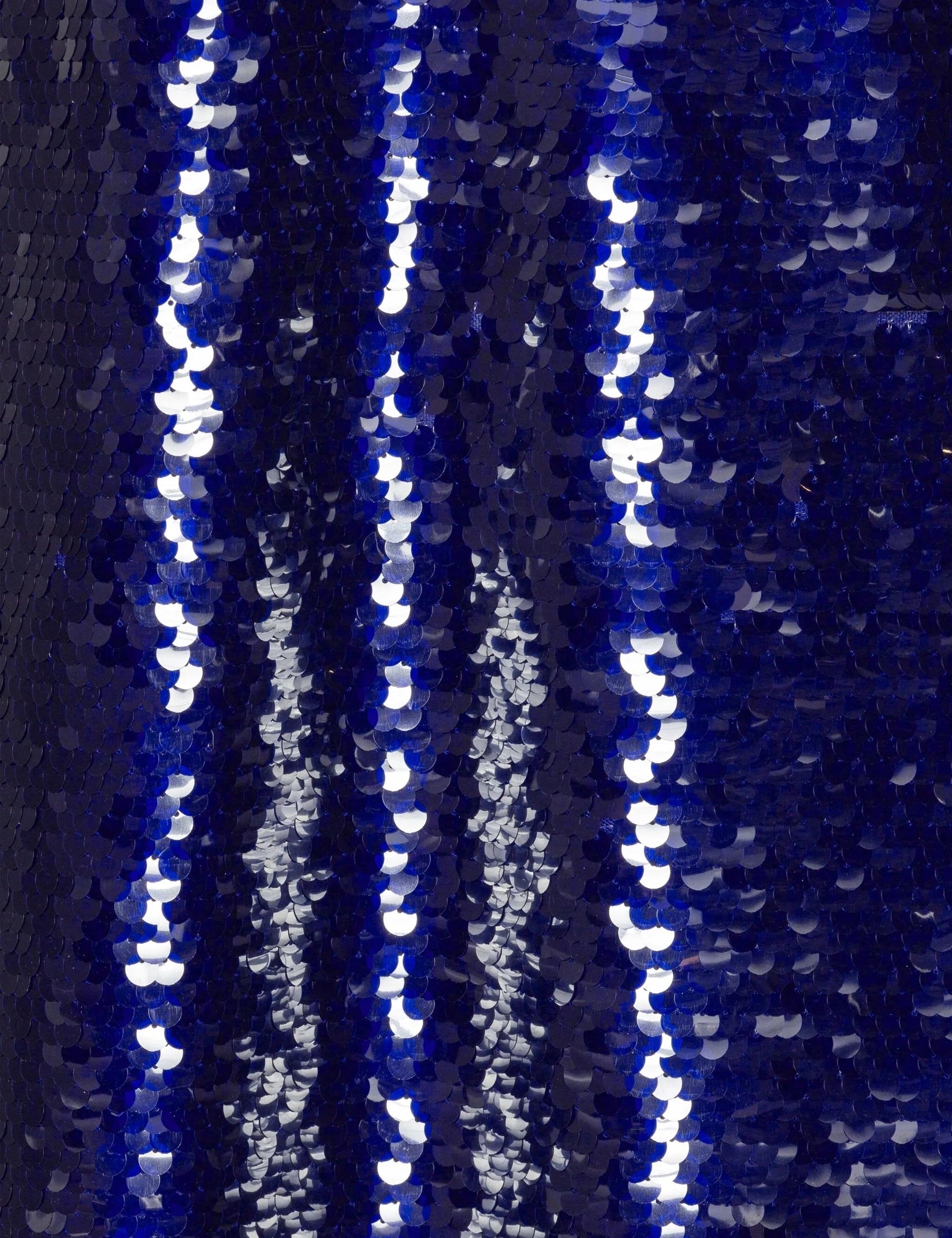 32187381_62539207_2048.webp