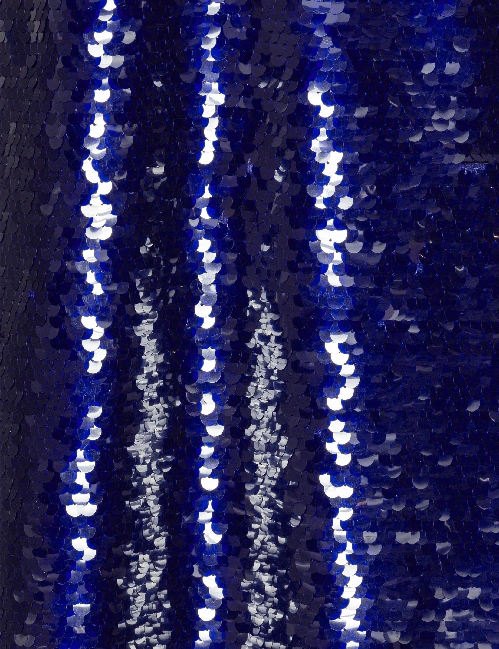 32187381_62539207_2048.webp