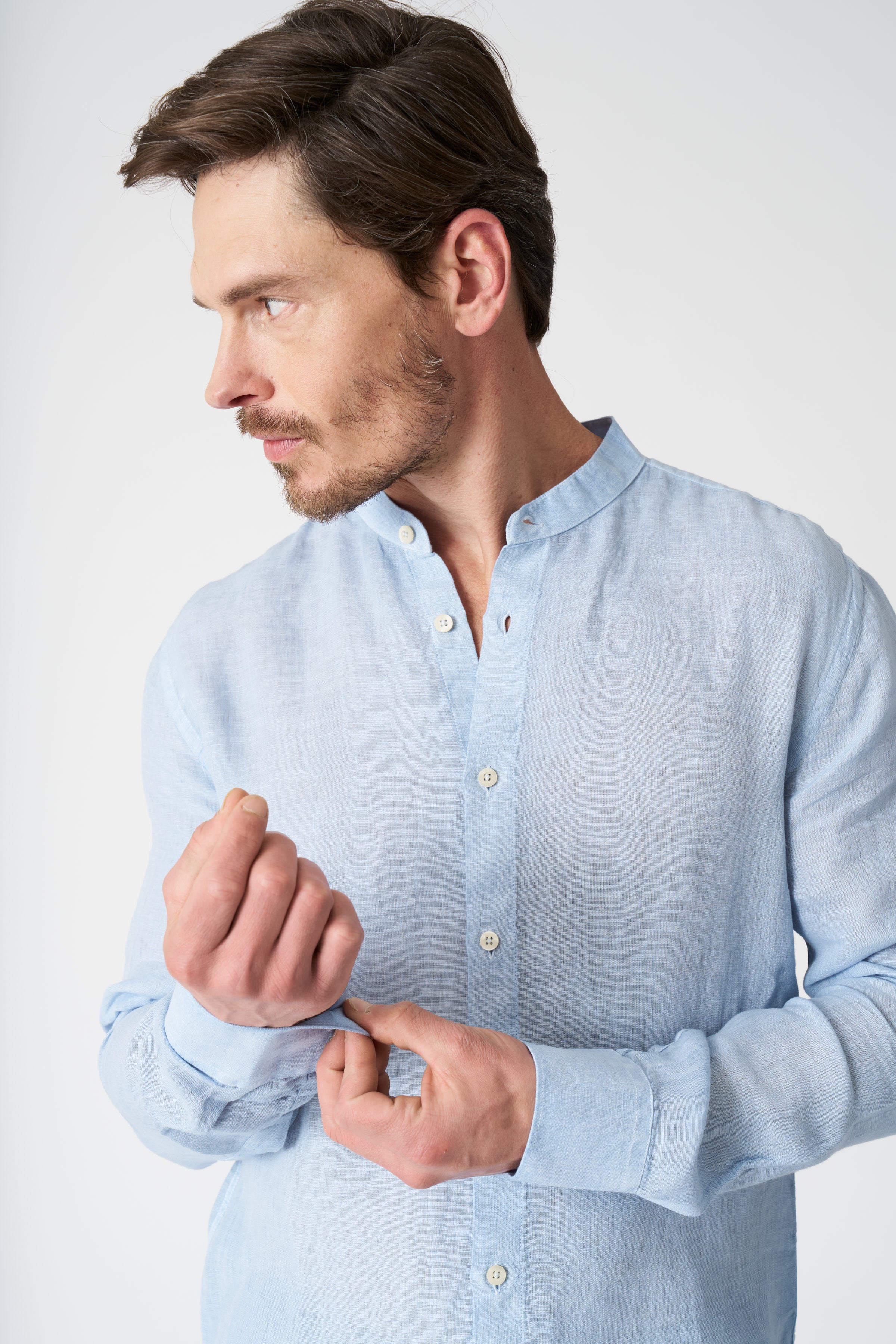 LONG SLEEEVE MEN SLIM FIT SHIRT