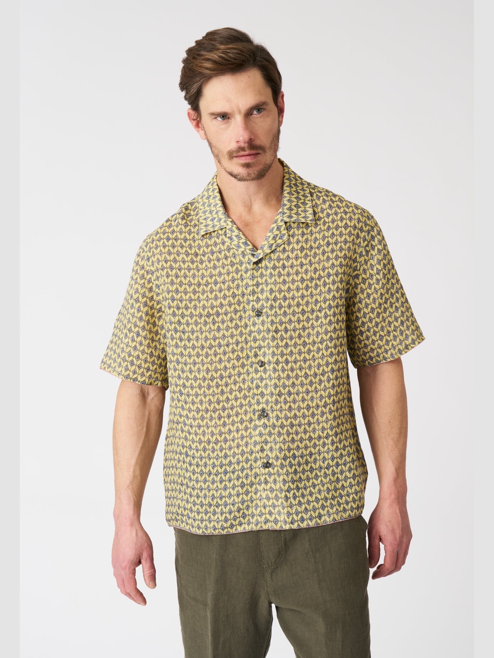 Short sleeve regular fit
