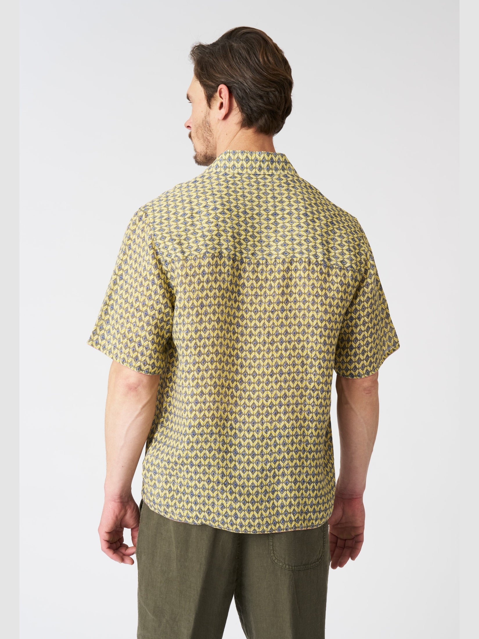 Short sleeve regular fit