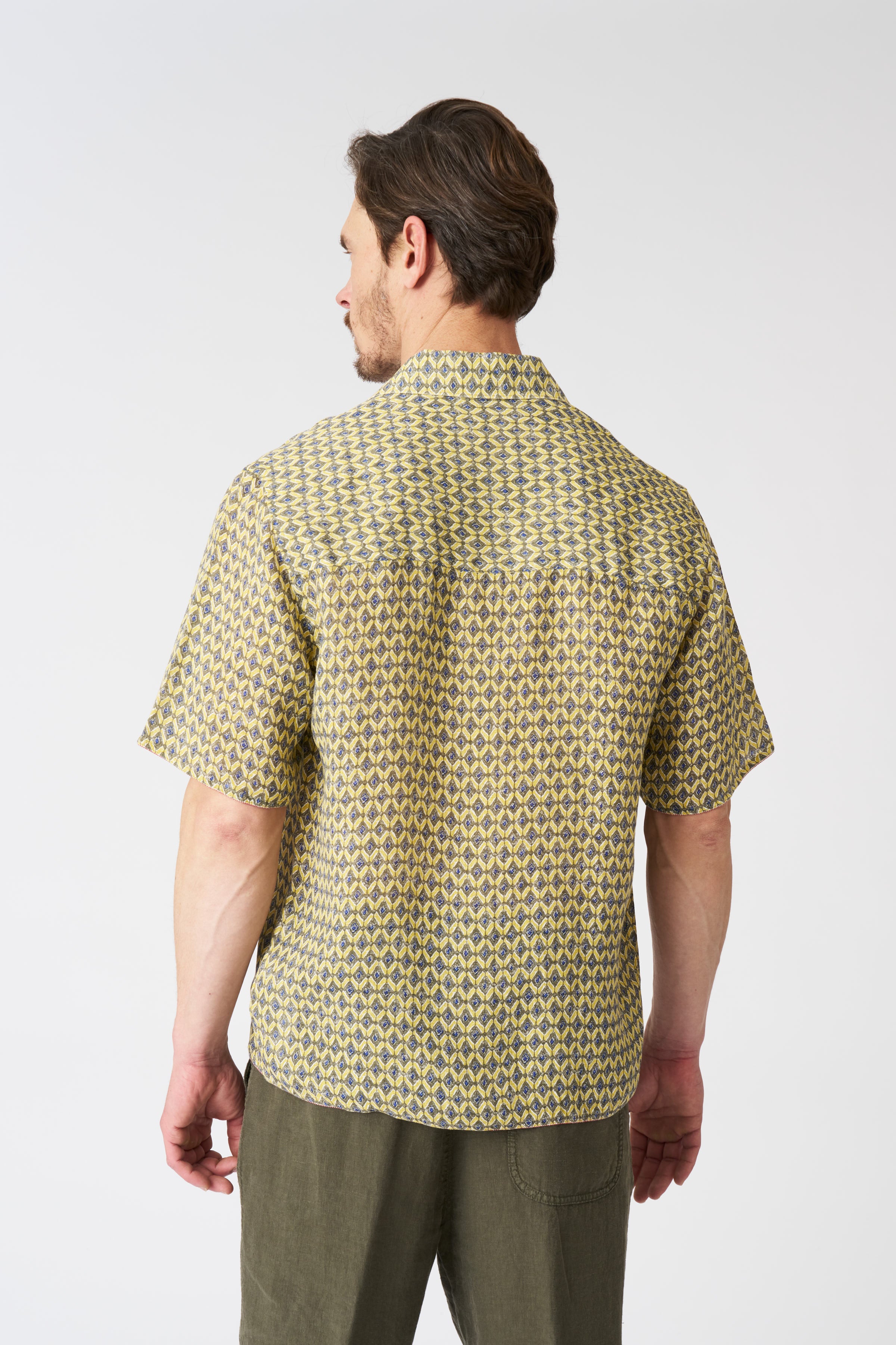 SHORT SLEEVE REGULAR FIT