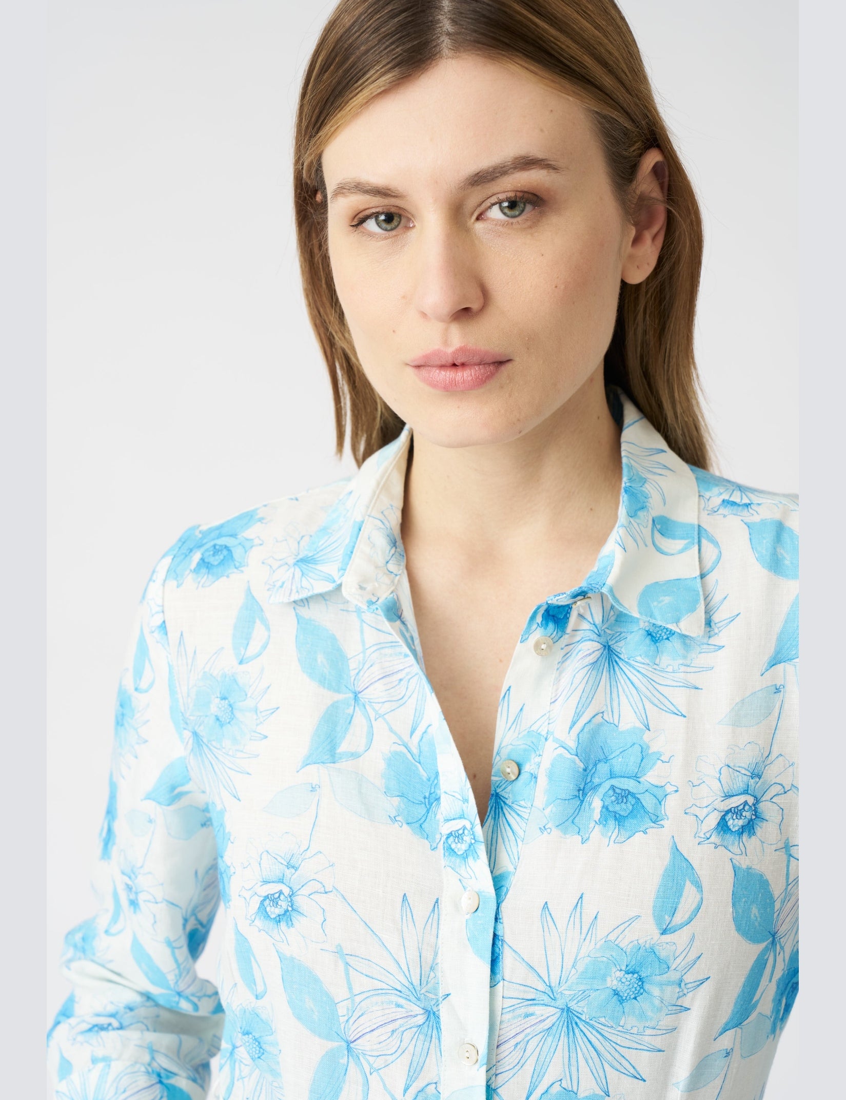 32ALIW49ANG358100-100001_2106_3_0dcbb8dd-b324-41f9-a806-6a56181c4826.jpg