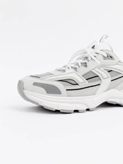 Marathon r-trail sneaker