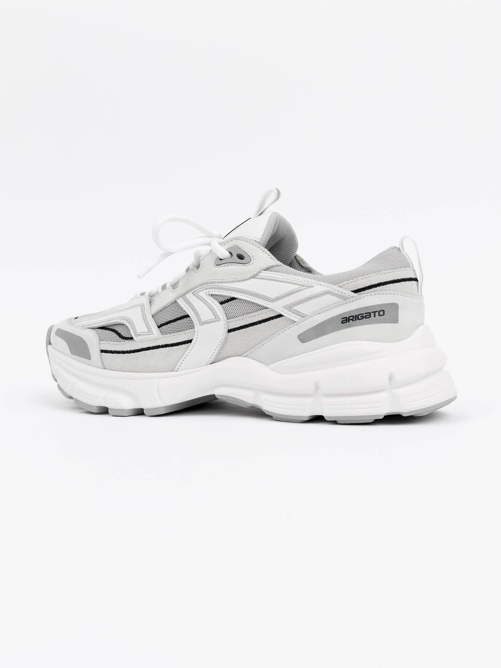 Marathon r-trail sneaker
