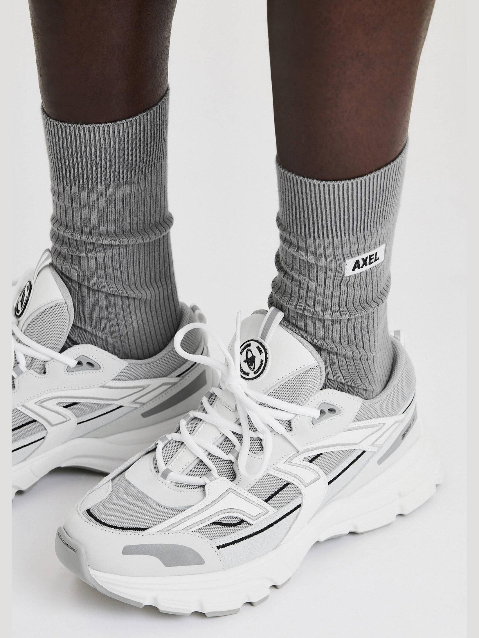 Marathon r-trail sneaker