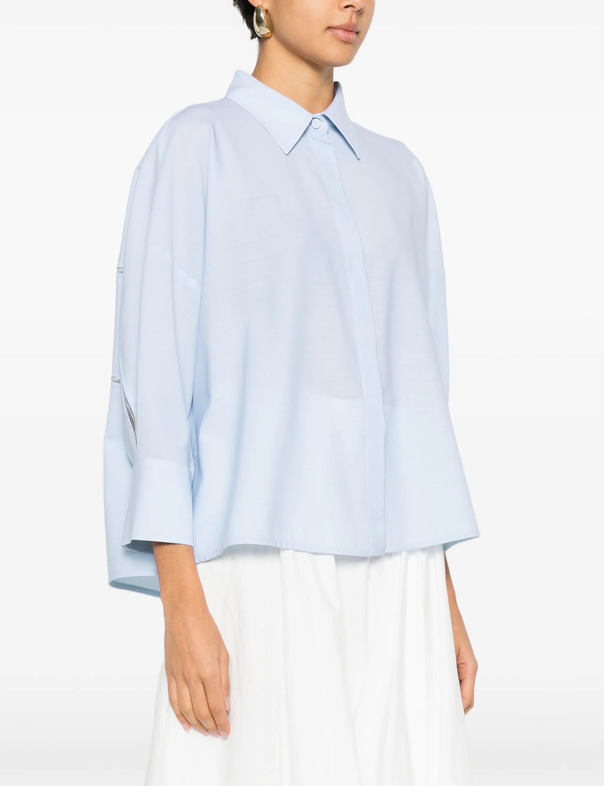 33107857_63747455_2048.webp