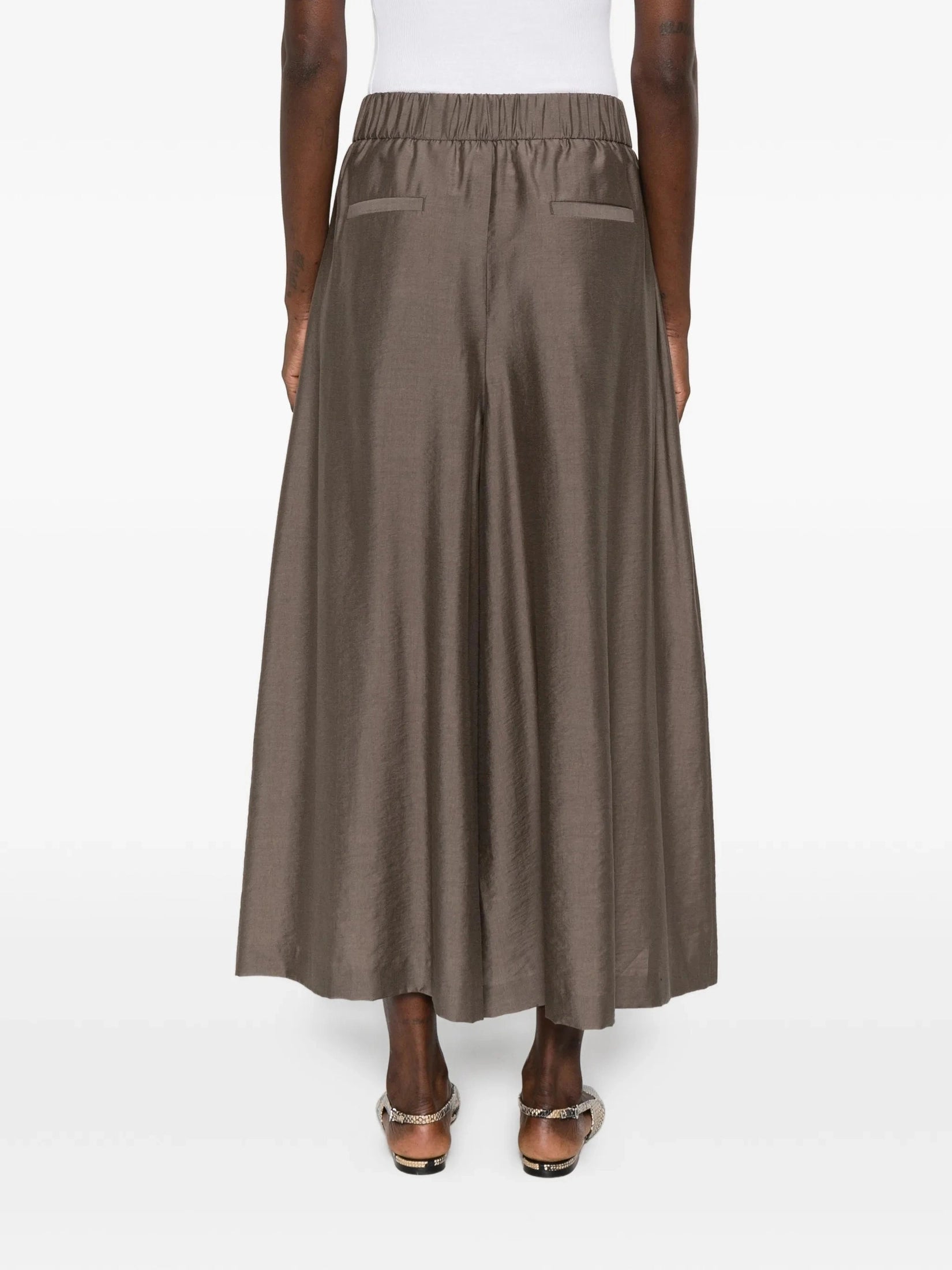 Woman trousers