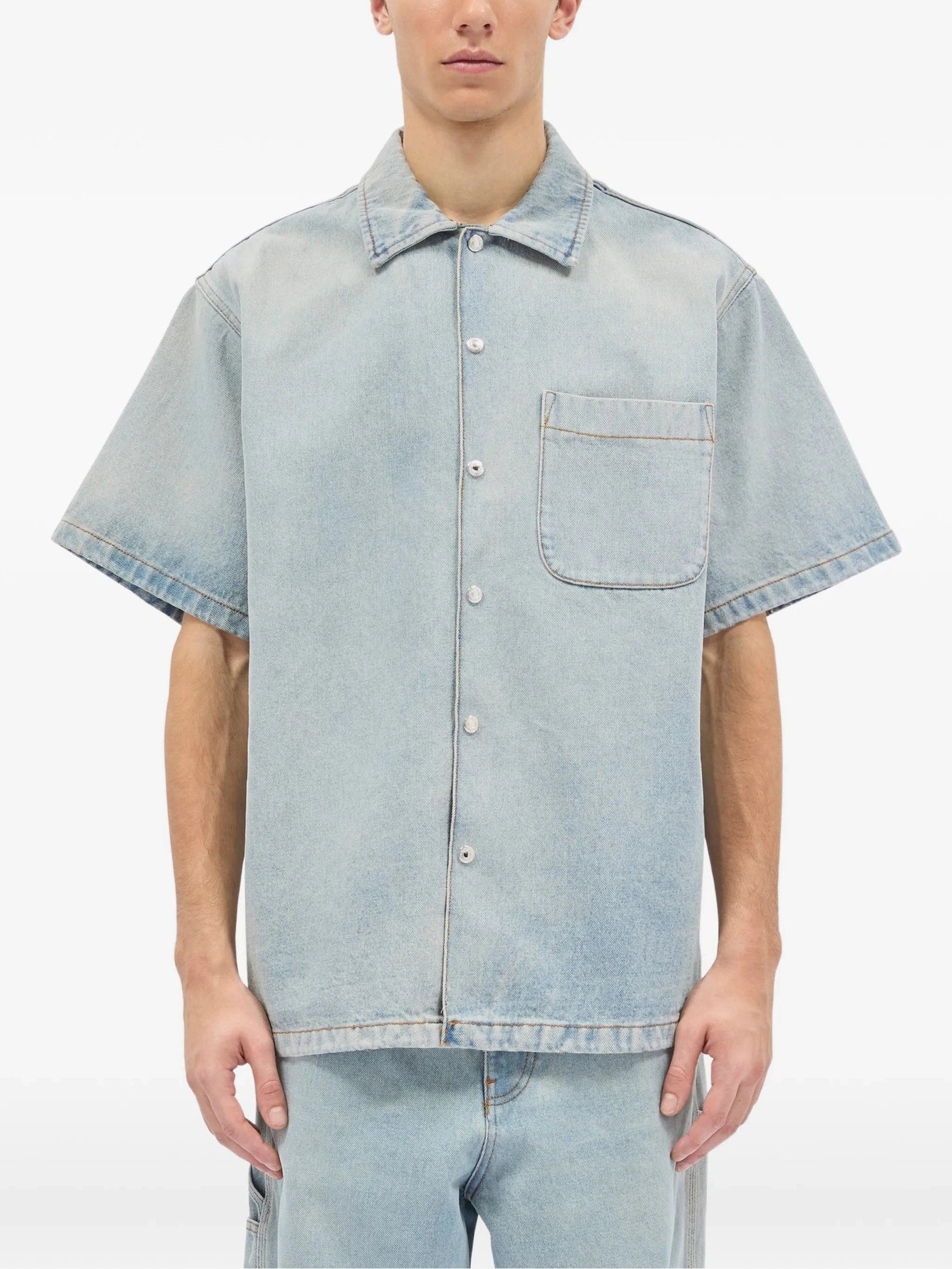 Denim short sleeves pocket shirt