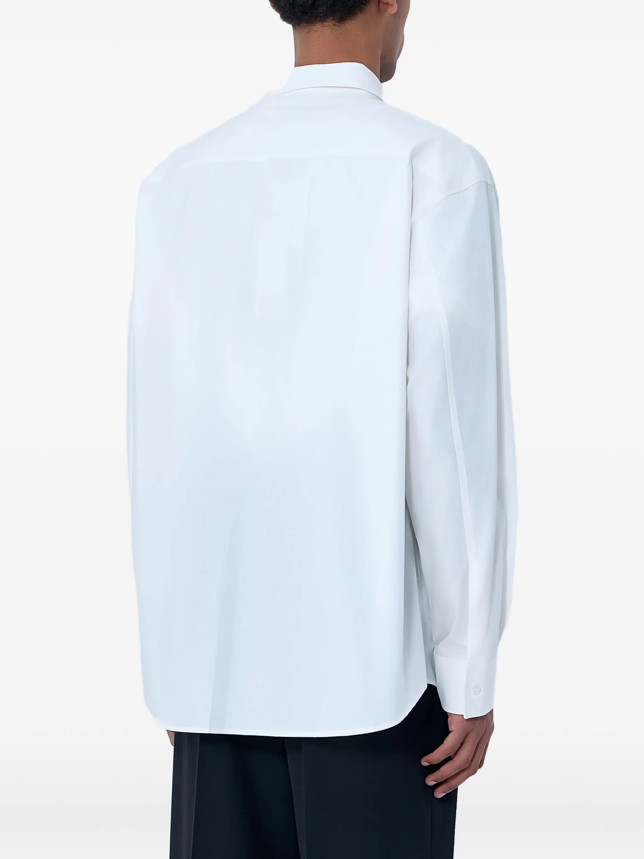 Long-sleeved shirt