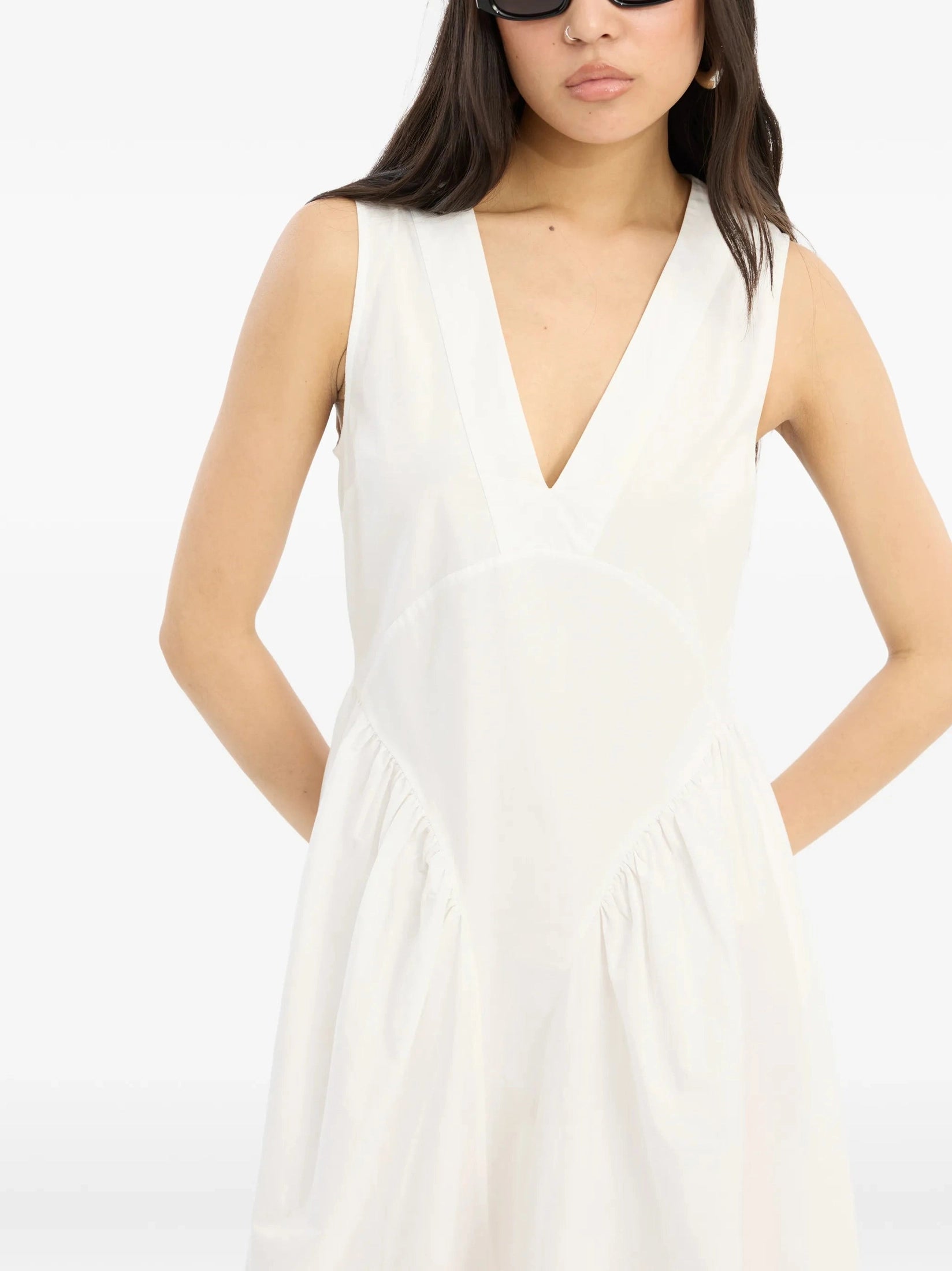 Sleeveless midi dress