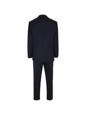 Man suit feeling