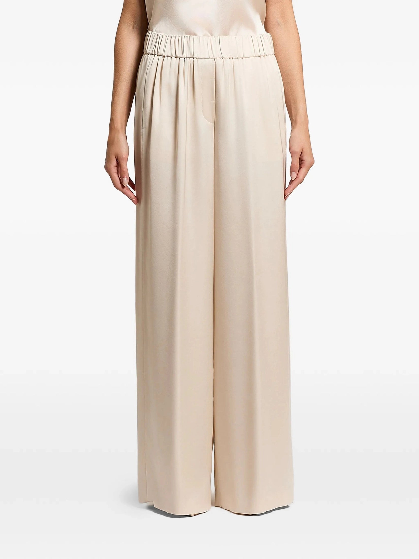 Woman trousers